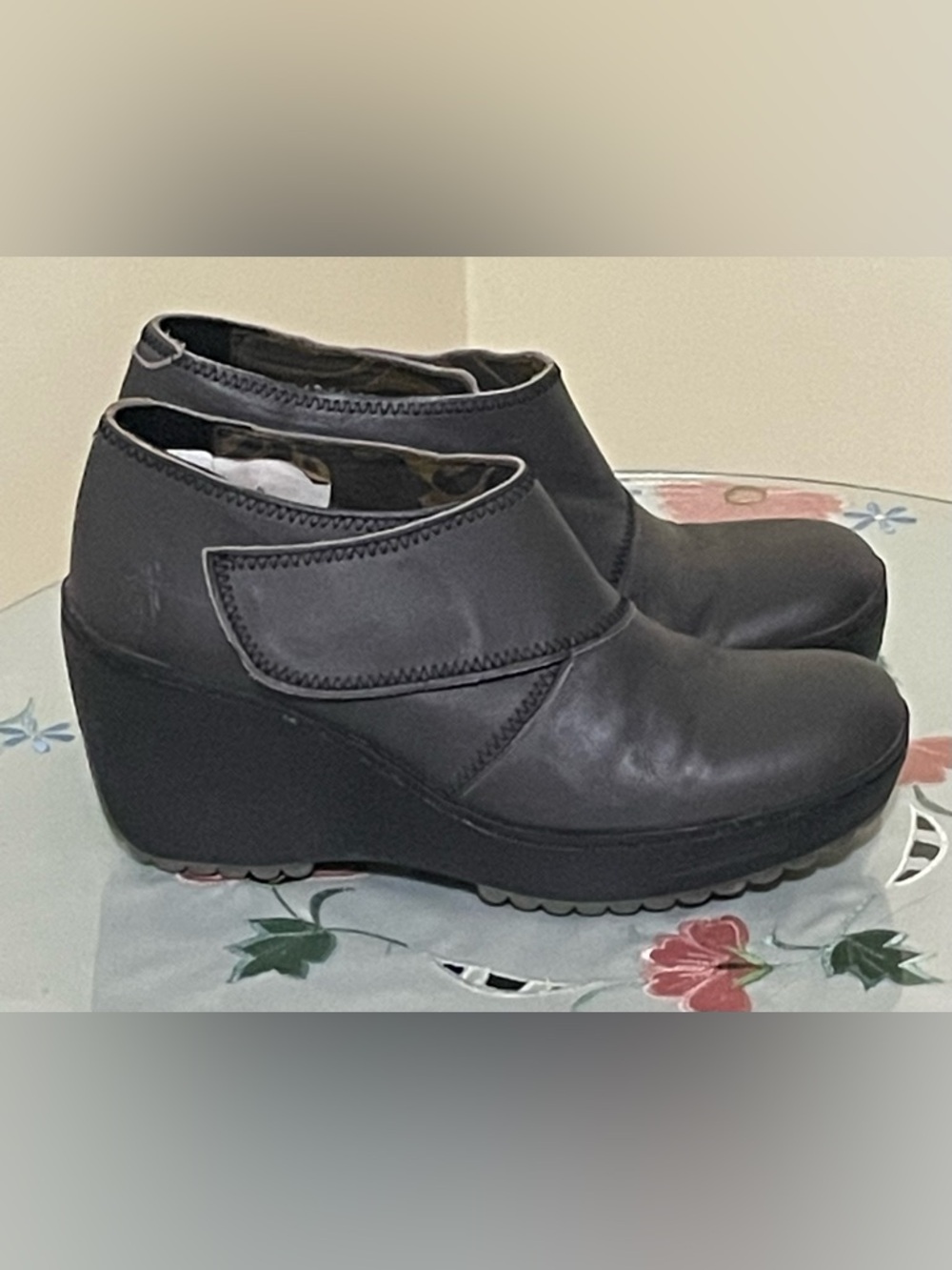 Fly London Women’s Grey Leather Wedge Shoes Size 37 EUR or 6.5 - 7 US